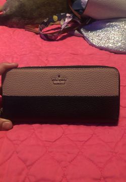 BRAND NEW KATE SPADE WALLET