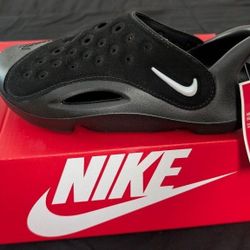 NIKE AQUASWOOSH (Water Shoes) 4y