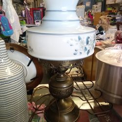 Vintage lamp $20