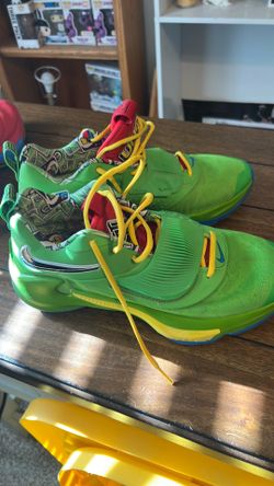 Nike Uno Greek freak shoes!!