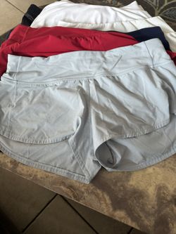 Lululemon Size 6