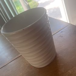 Pots 