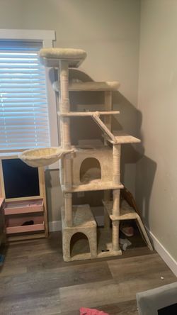 Cat tree
