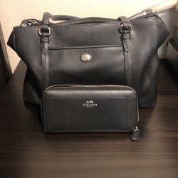Coach Wallet And Purse