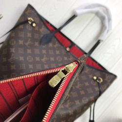 Neverfull MM World Tour Bag. New. for Sale in Independence, OH - OfferUp