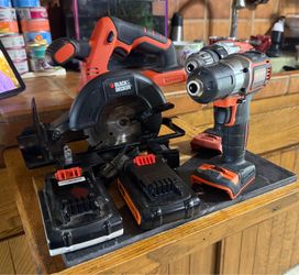 Black & Decker Drill/Saw Bundle