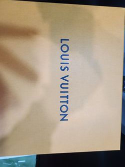 100% authentic Louis Vuitton Box only