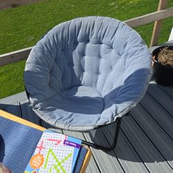 Oversized Saucer Chair
