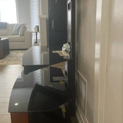 Tv Stand With 55 Inch TV Samsung Smart TV