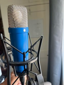Rode NT1 Signature Microphone