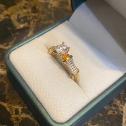 Beautiful Gold    Ring 💍  
