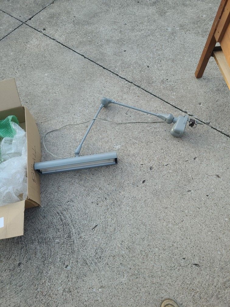 Art Specialties Drafting Lamp
