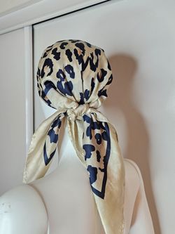 Unisex Silky Leopard Print Head Scarf - Cream & Navy