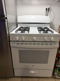 Used Like New Stove