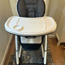 High Chair - Graco Blossom 6 In 1  