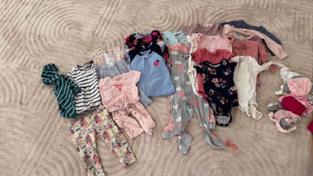 Baby clothes, baby bath, baby diaper bag