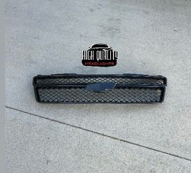 Chevy Tahoe 2007-2014 front hood bumper grille