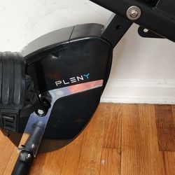 PLENY