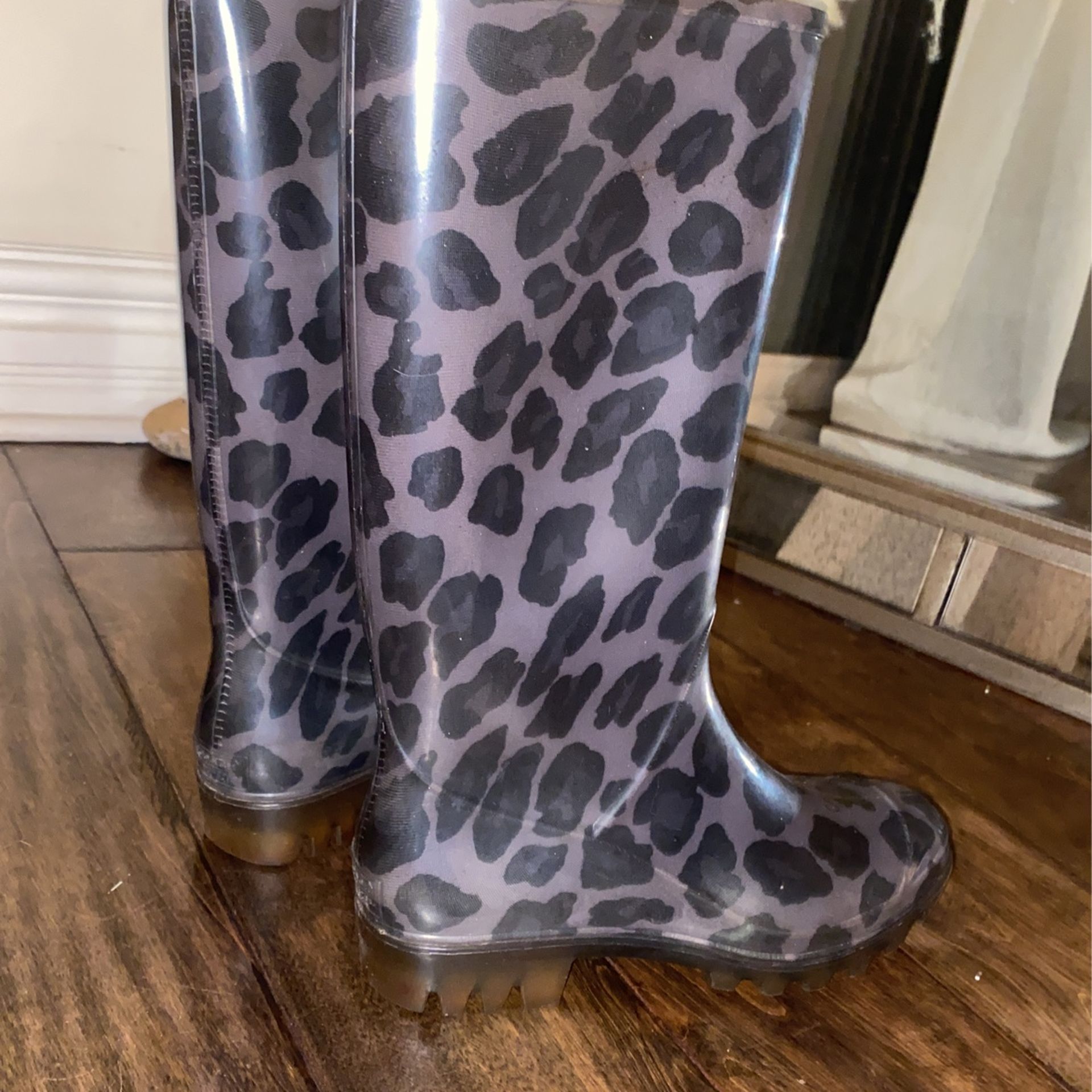 Rain Boots Grey Women's Size Coach Water Resistant Boot