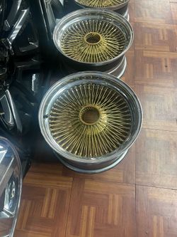 17" Gold 150 Spoke Wire Wheels – Classic Luxury Style