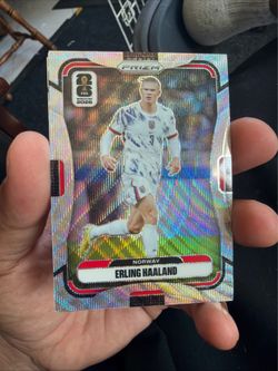 2026 World Cup Panini prizm Erling Haaland card pack fresh mint parallel