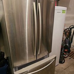 Refrigerator, Samsung