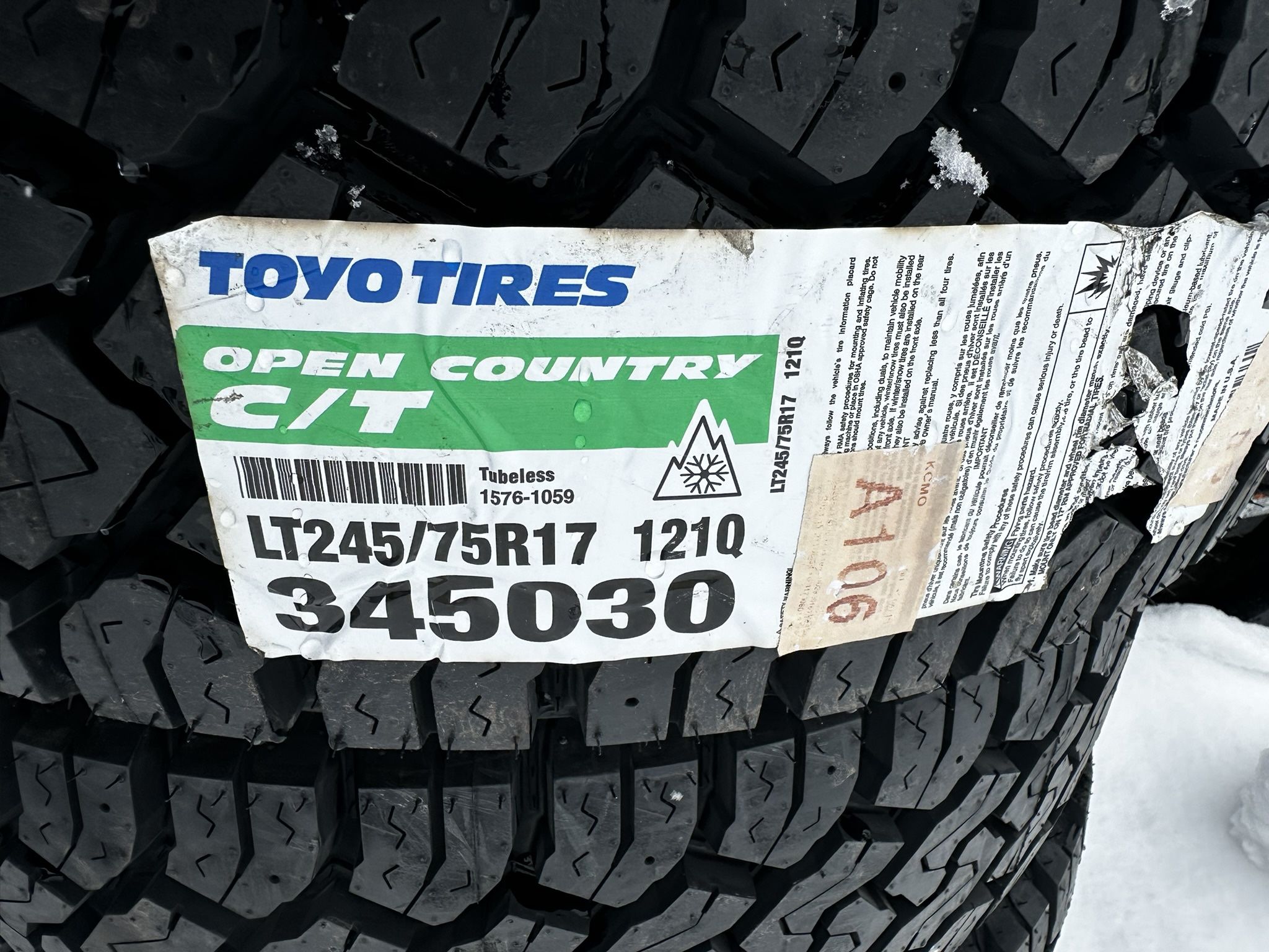 LT245/75R17