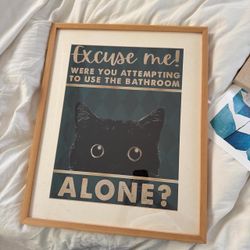silly bathroom cat print