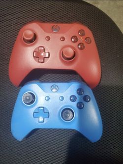 Xbox One Controllers