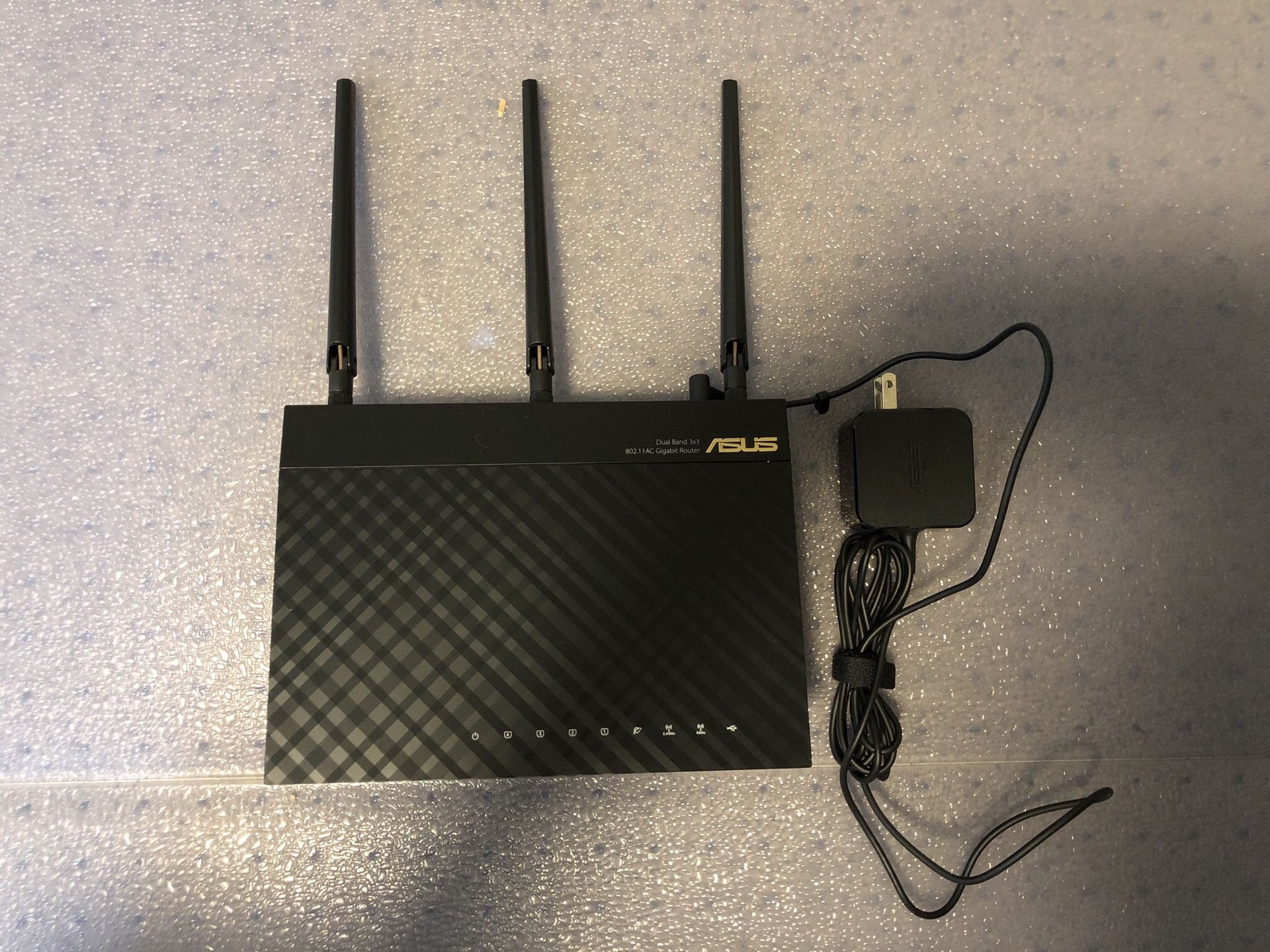 ASUS RT-AC1750 dual band router