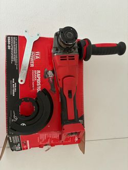 Milwaukee grinder