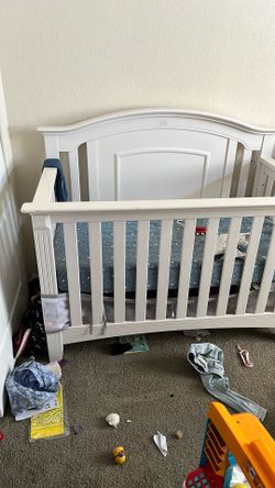 Baby Crib 