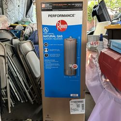 NEW RHEEM 30 GALLON WATER HEATER 6 YR WARRANTY 