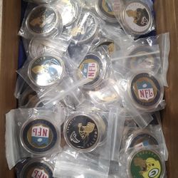 NFL Team Coins w/ Acrylic Case