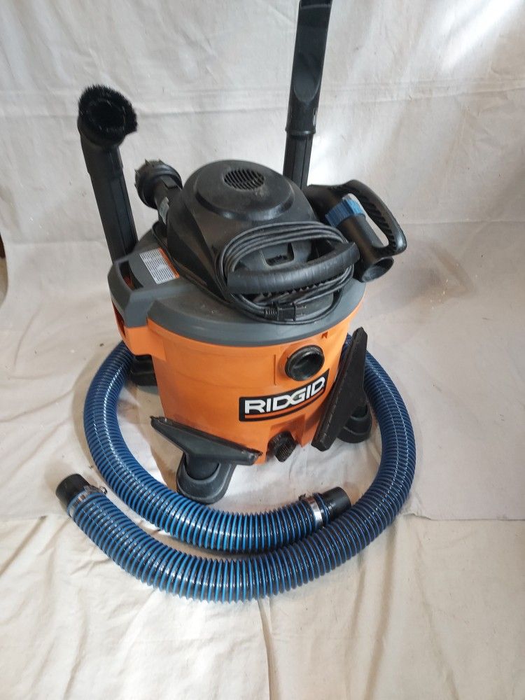 Used Ridgid Wet/Dry Vacuum