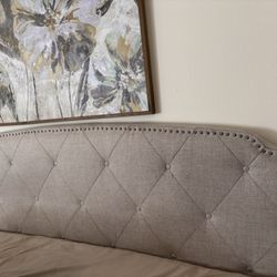 Tufted King Size Head Board 