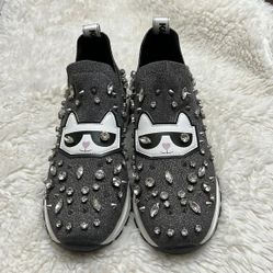Karl Lagerfeld Size 6.5