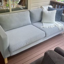 3 Seat Sofa Couch w/ Zippers / Delivery Available 