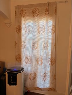 Set of curtains x4