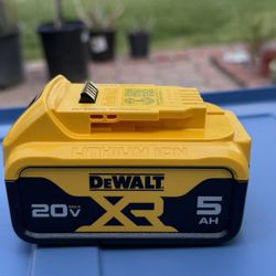 20V MAX Premium Lithium-Ion 5.0Ah Battery 