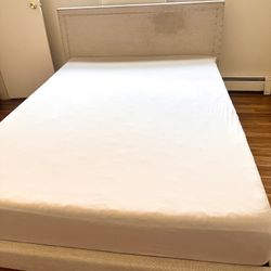 Bed Frame (Queen Size)