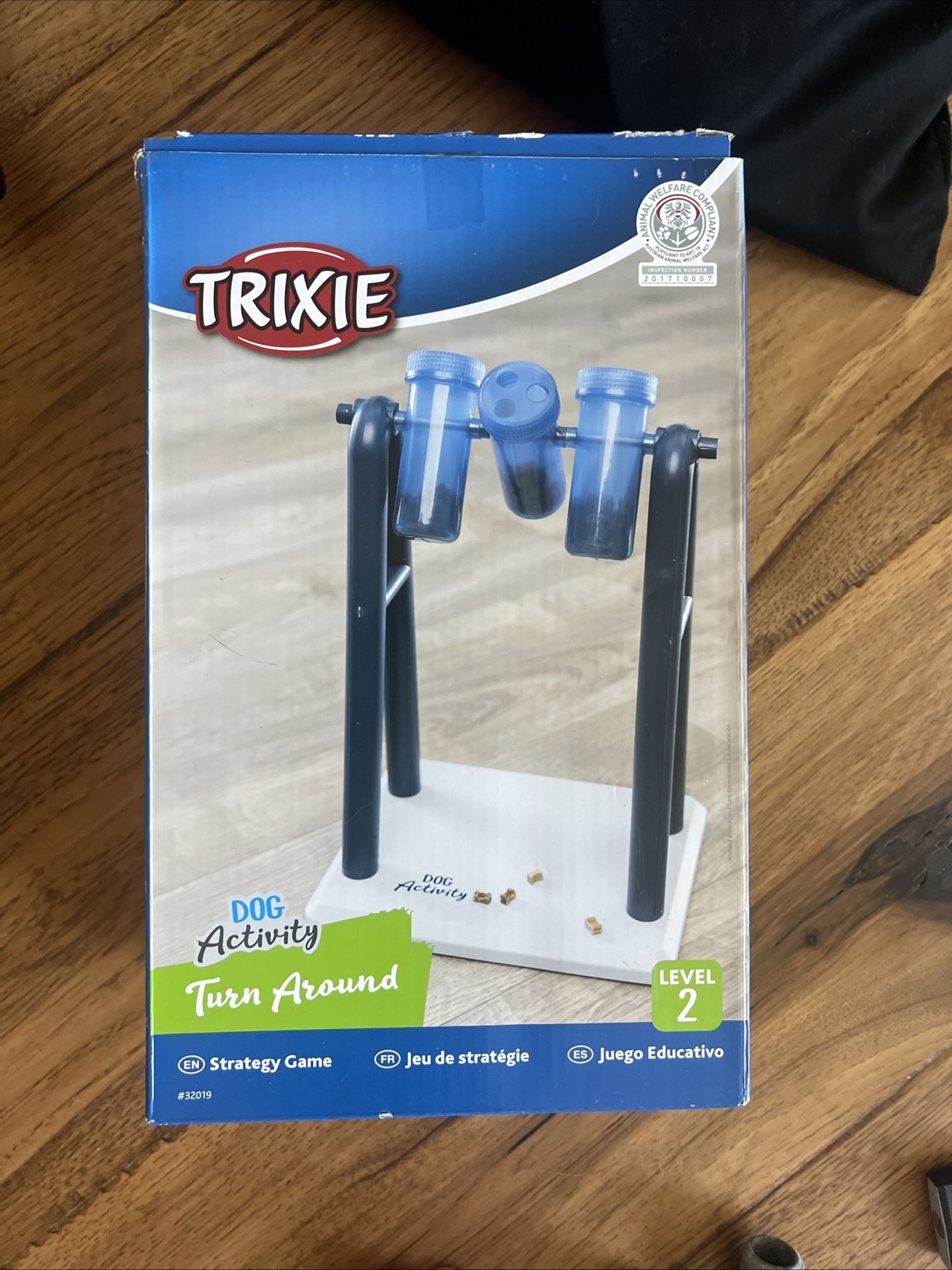 Trixie dog activity toy Turn Around new in box