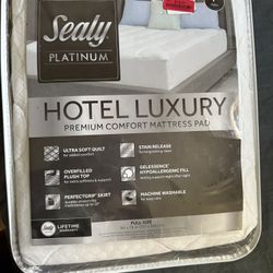 Brand NEW Sealy FULL Mattress Pad