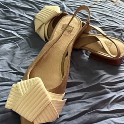Louise et Cie Low Heel Sling Back Size 7