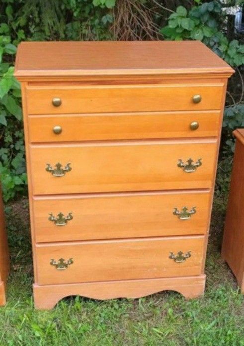 Dresser