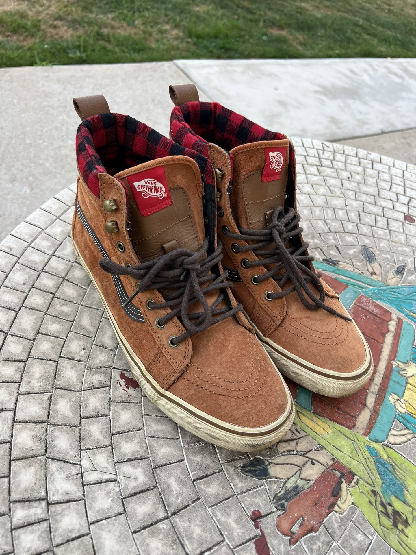 High Top Vans , Brown - Red
