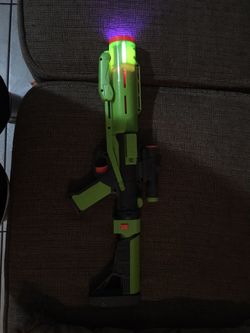 Used Star wars nerf gun