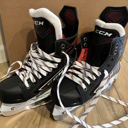 Junior CCM Skates Size 4 New!!! 