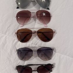 Assorted Aviator glasses 