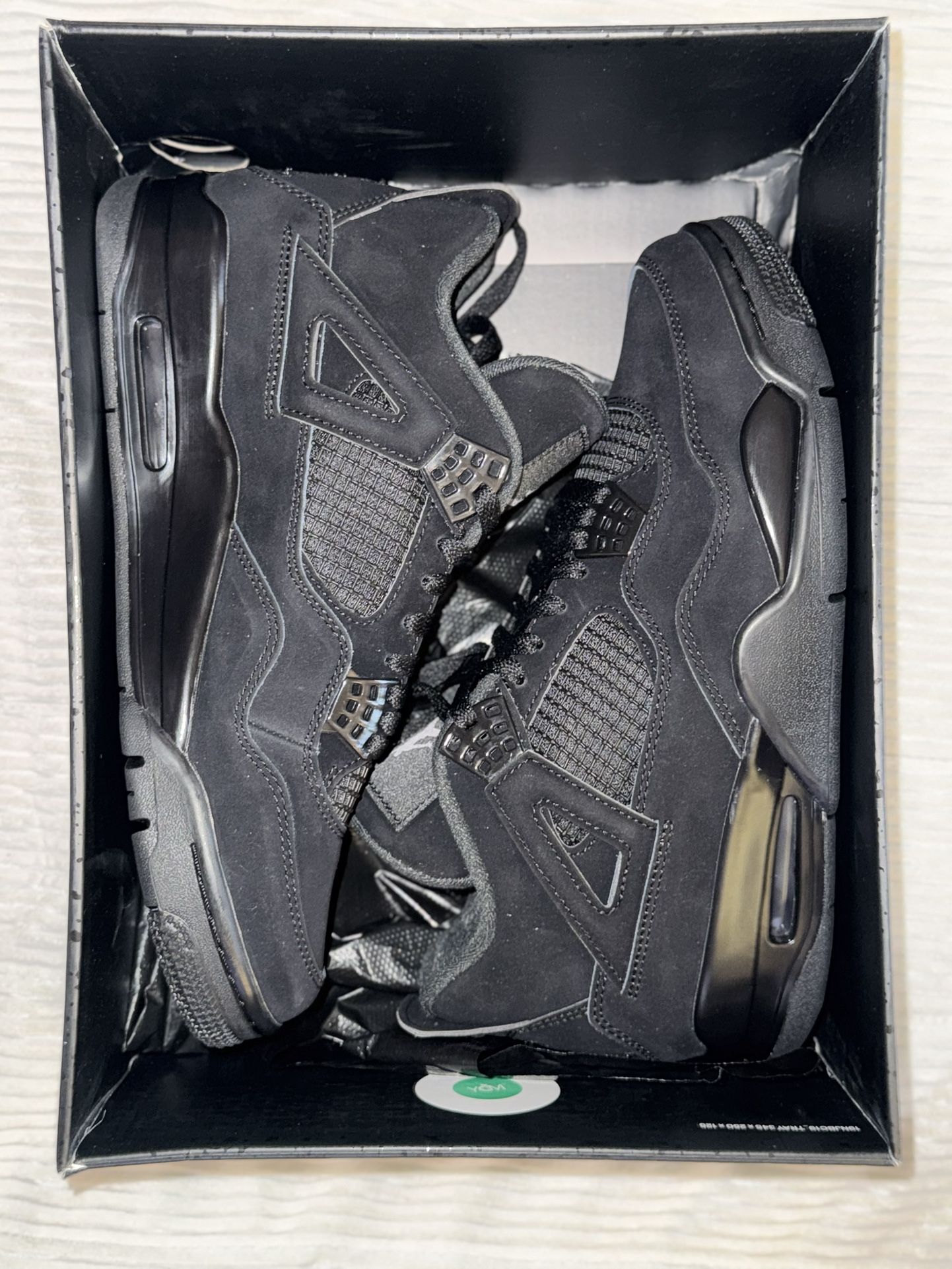 Black Cat 4s - Size 10